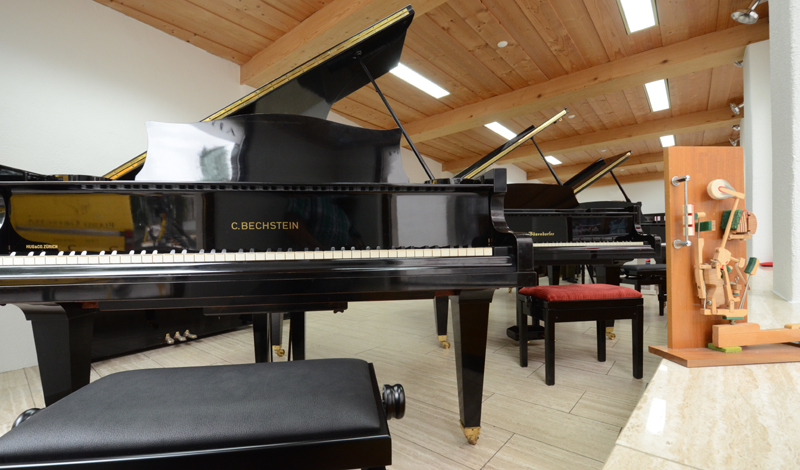 Piano Grischa, Pianohaus Chur, Ausstellung